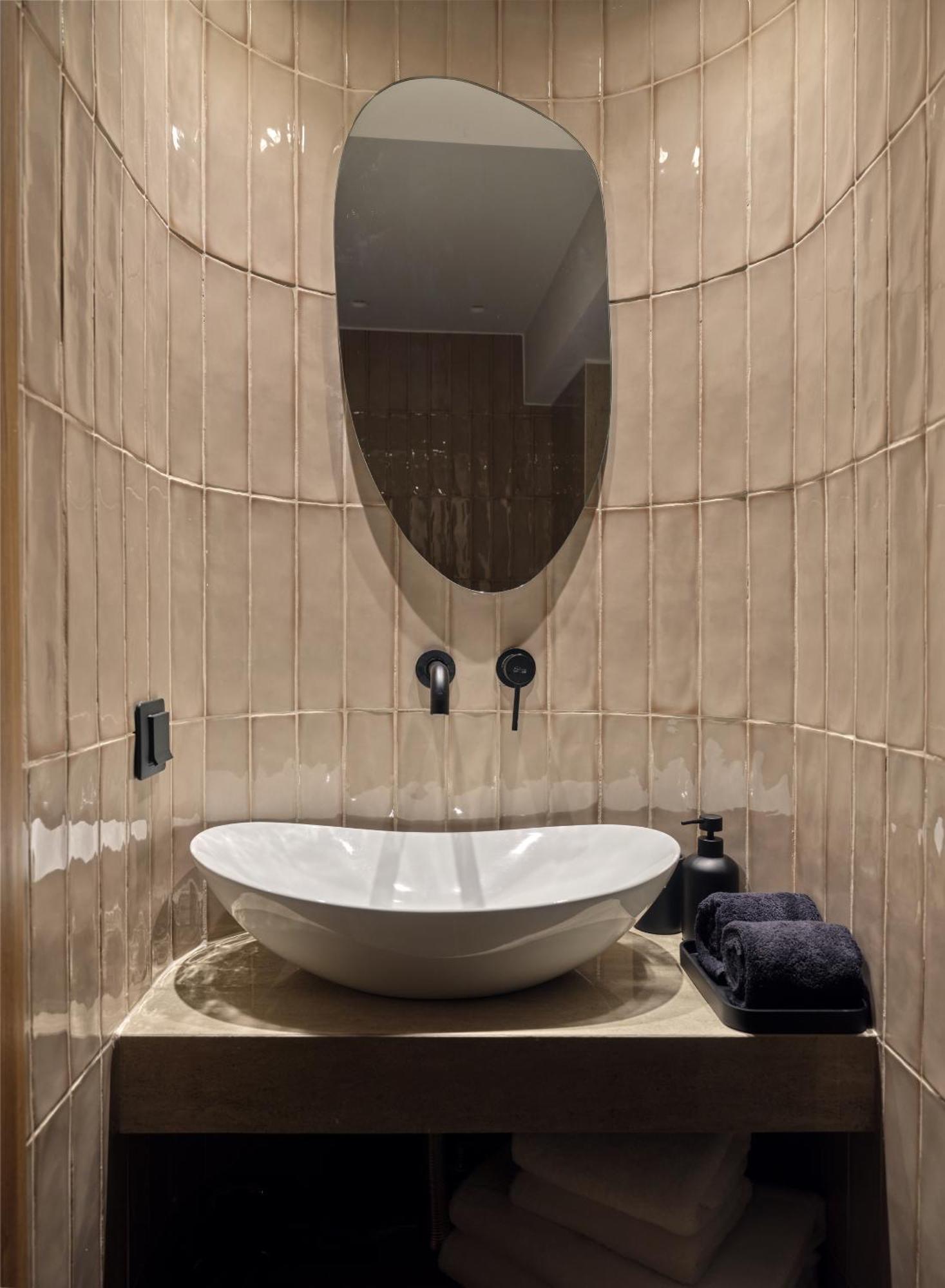 Haya Athens Loftie Suites Esterno foto